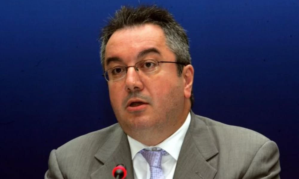 Μόσιαλος: Σε 10 μέρες θα γνωρίζουμε για ενδεχόμενη άρση των μέτρων